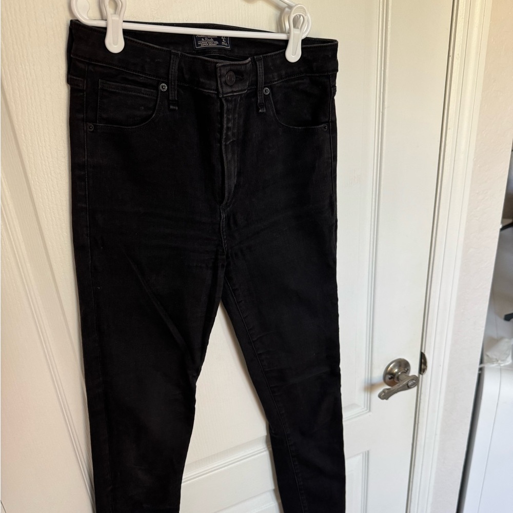Abercrombie & Fitch Black Super Skinny Jeans